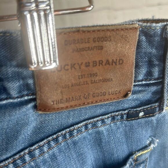 Lucky Brand Men’s 221 Straight Jeans Denim Distressed Size 34x34 - Picture 7 of 13